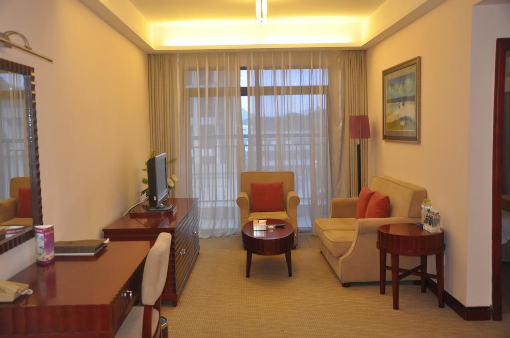 Starway Hotel Silver Zhuhai Habitación foto