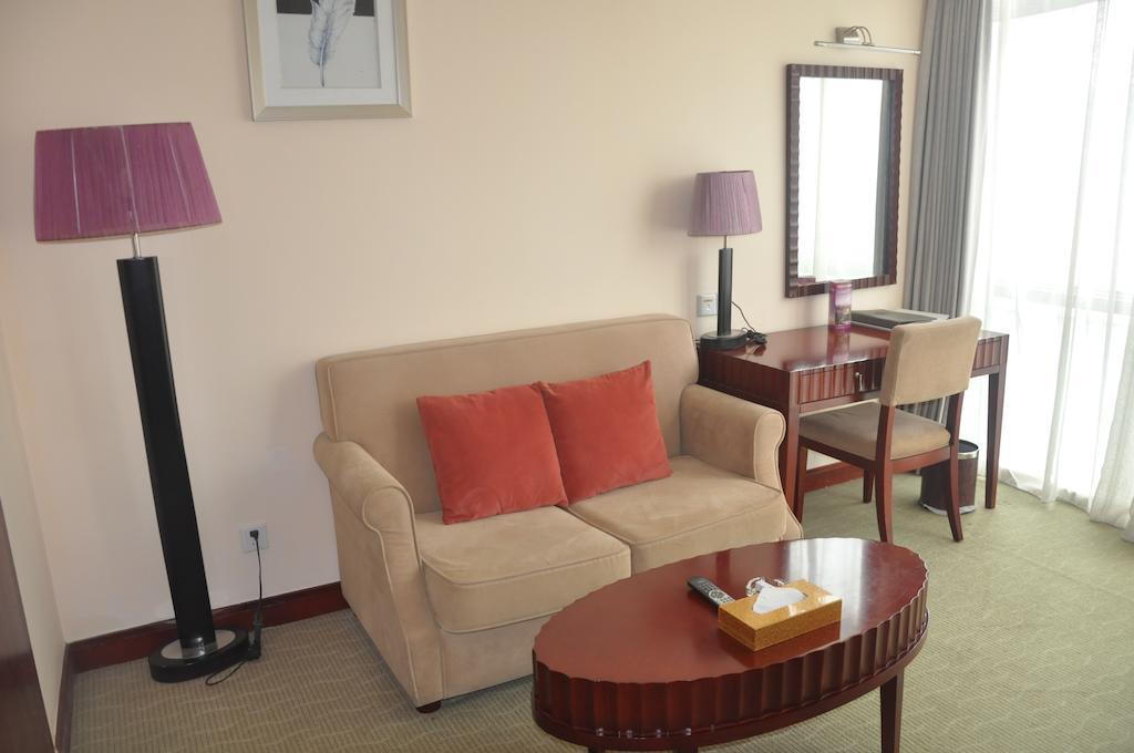 Starway Hotel Silver Zhuhai Habitación foto